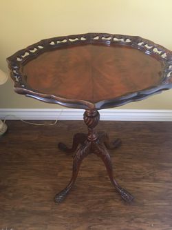 Antique mahogany wood octagon table