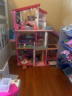 Barbie dollhouse