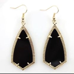 14k Gold plated Black Teardrop Dangle Statement earrings
