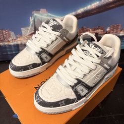 LV Sneakers 
