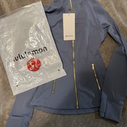 Lululemon Top Size L/6