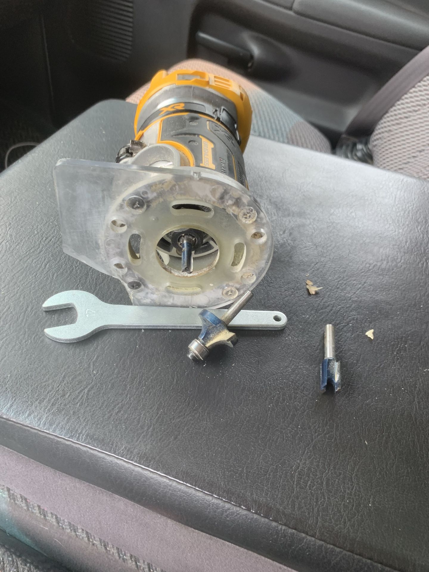 Dewalt router