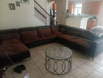 4 piece sectional w/ table