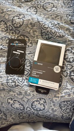 New Speck iPhone XR Case + PopSocket Bundle