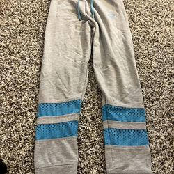 Girl’s gray sweatpants. Size 6x