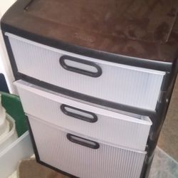 3 Drawer Plastic Cabinet 