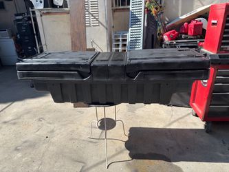 caja de herramientas para troca chica con llave 🔑 tacoma s10 Ranger frontier colorado Dakota