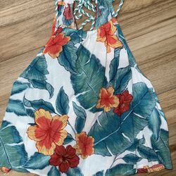 Forever 21 XS Tropical Top