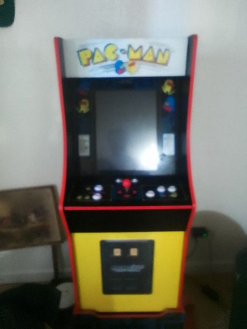 Retro Pac-Man Arcade