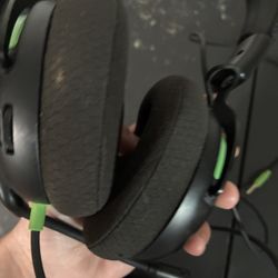 Headset Onn Brand