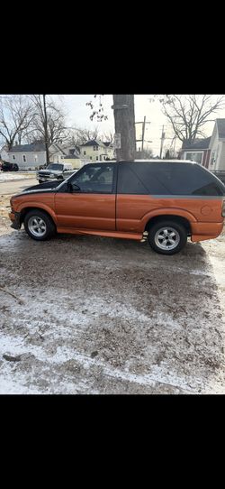 2003 Chevy S10 Blazer