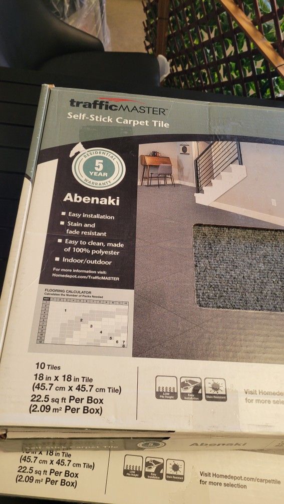 Peel and Stick Carpet Tile