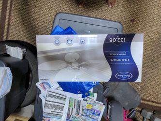 Harbor Breeze 52" Outdoor Ceiling Fan White