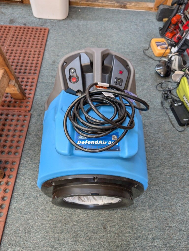 DRI-EAZ Defend Air 400 2-Stage HEPA Air Scrubber Excellent !!