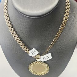 10k 26inch 10mm Chain And 10k Pendant (Picture Will Take 2 Days To Put On/free)
