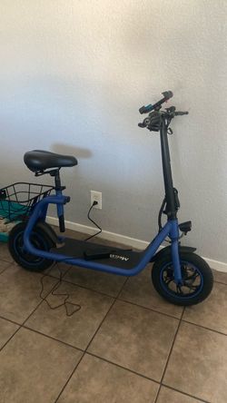 Electric scooter