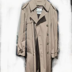  London Fog men's raincoat