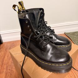 Doc Marten Jadon Platform Boot