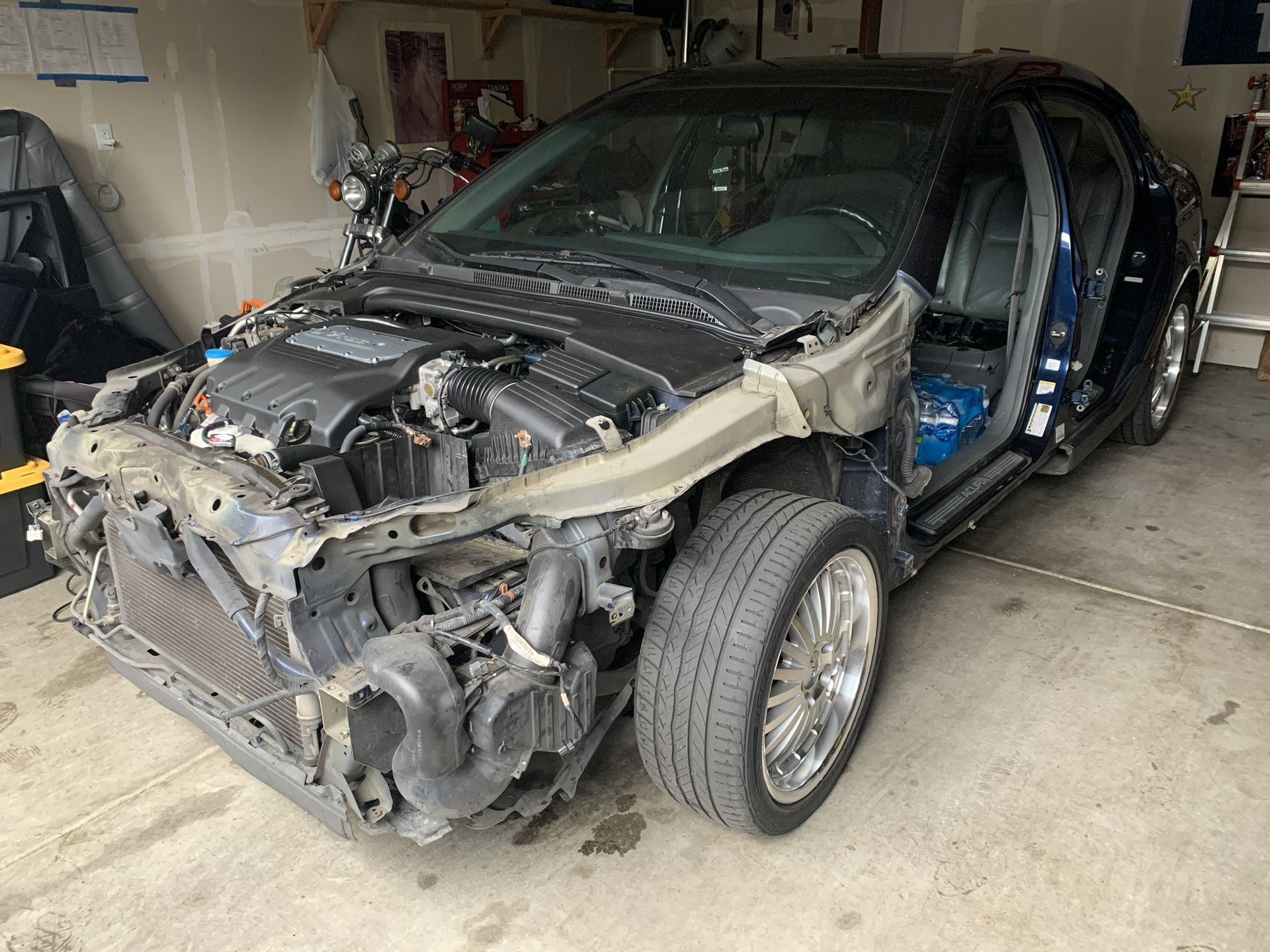2004 Acura TL part out.