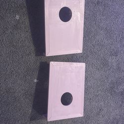 Cornhole set