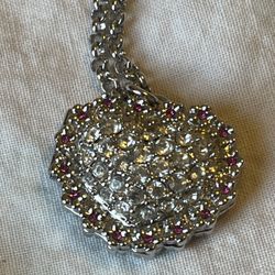 Beautiful Vintage Swarovski Crystal Heart Locket Pendant Necklace 