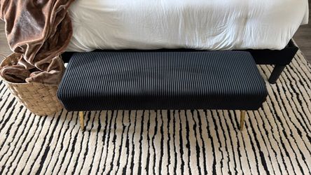 Bedroom bench