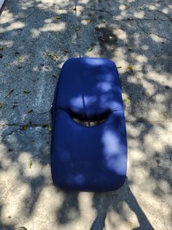 DE8118-011 Folding Seat