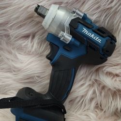 Makita 18v Impact Wrench 1/2 In Tool Only