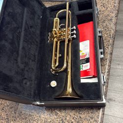 Yamaha YTR 2330 Student Trumpet