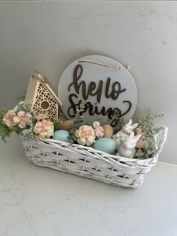 Spring Basket Decor