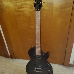 Les Paul Special II Epihone Electric Guitar and Fender Mustang LT25 Amp