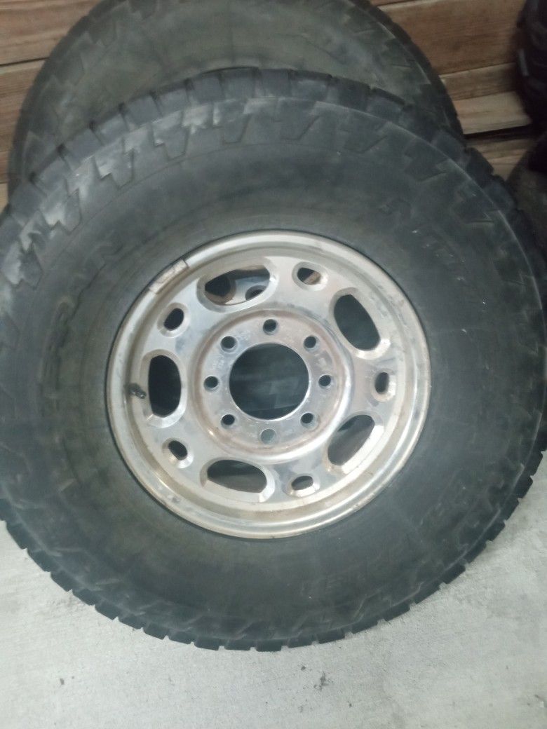 GM 8 Lug Wheels 