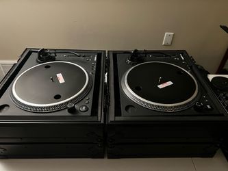 Pair of Mixars STA DJ Turntables with Odyssey Cases