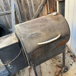 Traeger Bbq Smoker Free 