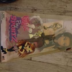 Bratz.    Passion Fassion And Play Sportz. 