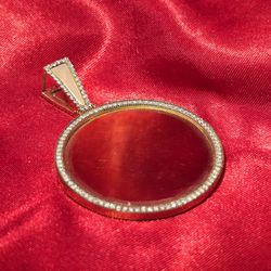 10k Yellow Gold Diamond Frame Pendant 1.09 ctw