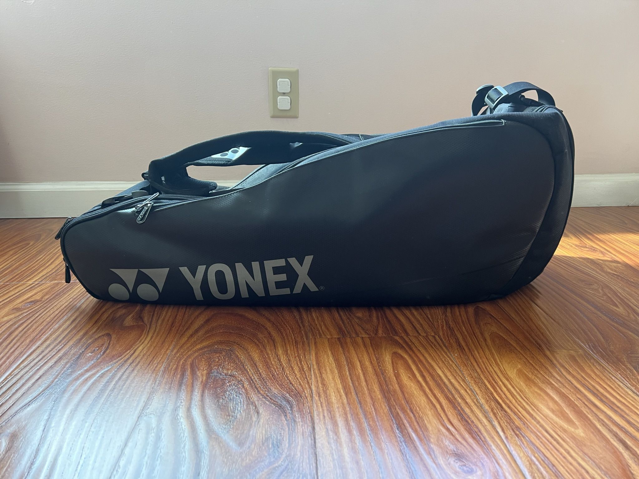 Yonex Black 6pk Pro Badminton Tennis Racket Bag