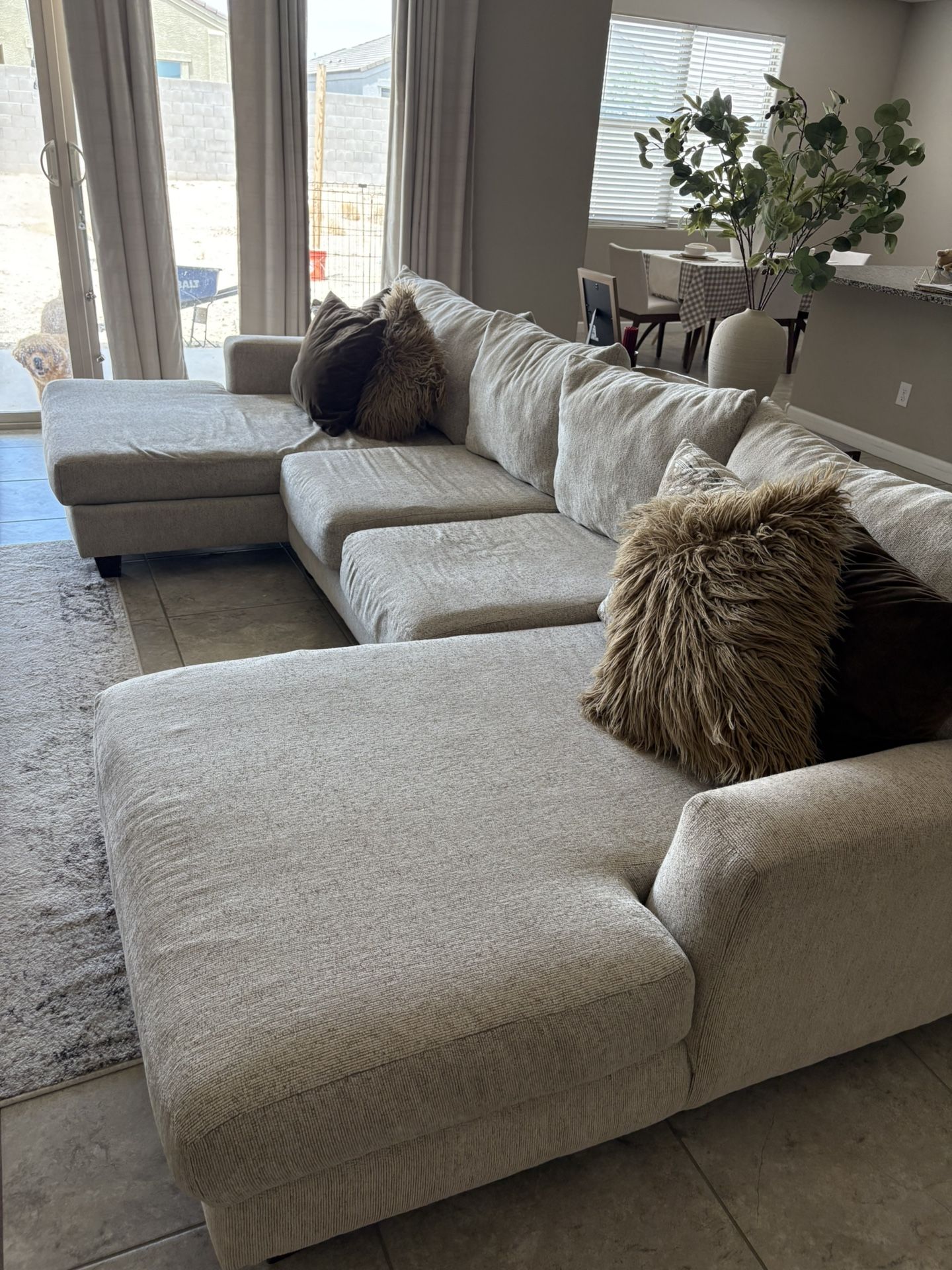 Modern 3 Piece Sectional
