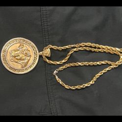 Gold Rope Chain And Versace Charm!!