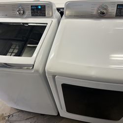 Samsung Washer and Gas Dryer Set 