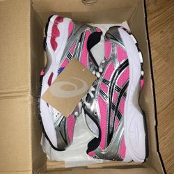 Multiple Shoes And More For Sell. Kids To Adults