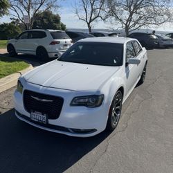 2016 Chrysler 300