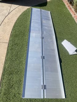 WHEELCHAIR RAMP