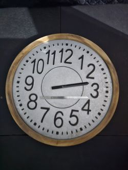 Rustic Farmhouse Wall Clock – Needs Small Fix