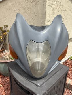 Suzuki Hayabusa, front nose, headlight assembly