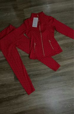 Red Lululemon