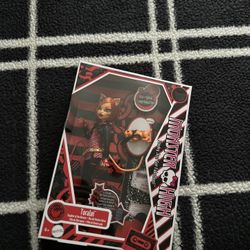 Toralei Creeproduction Monster High Doll