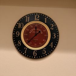 Clock 