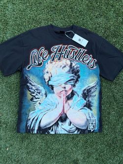 Life Hustlers Black Graphic T-Shirt with Tags brand new size medium