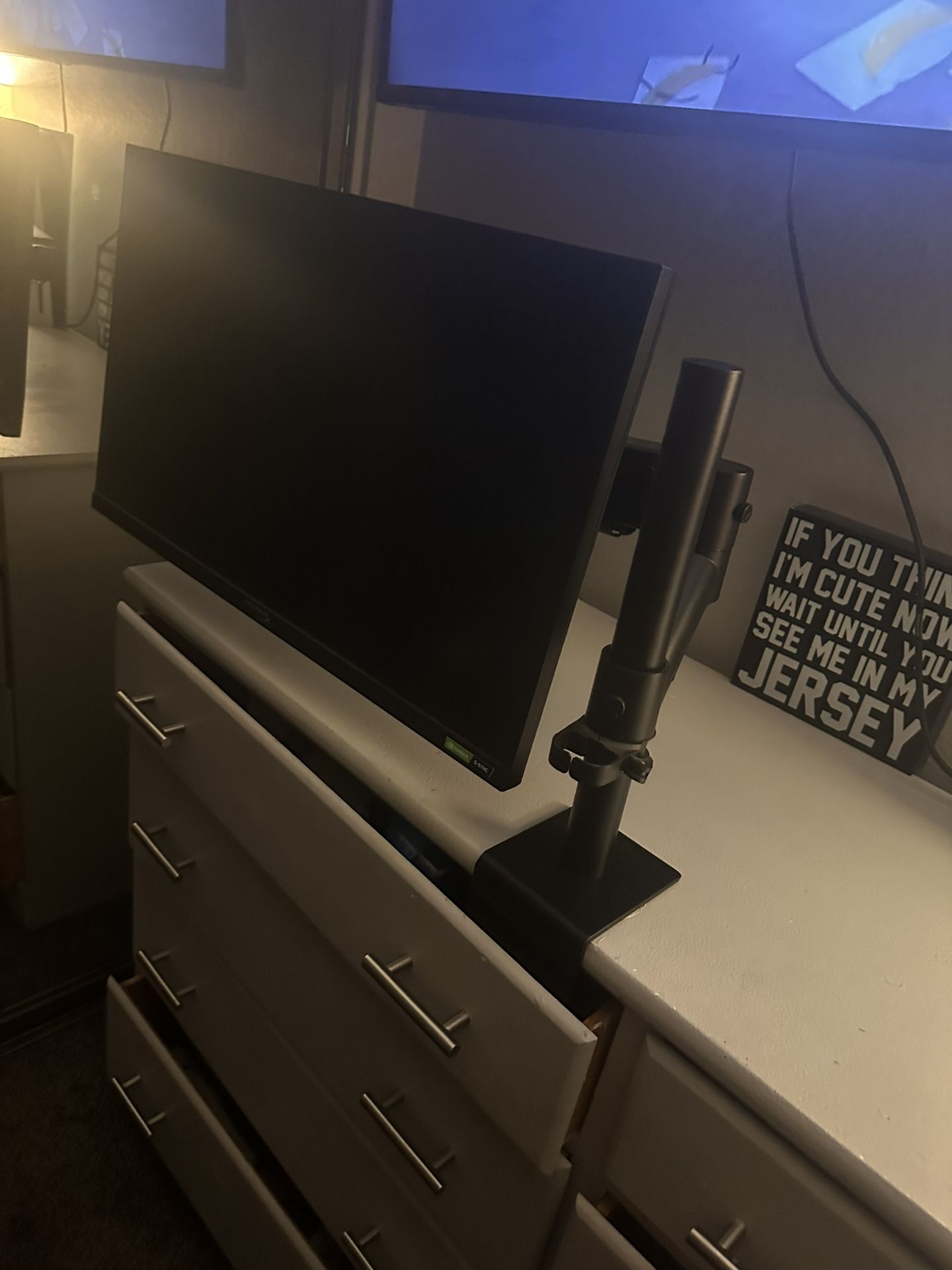 Monitor Hyperx Armada